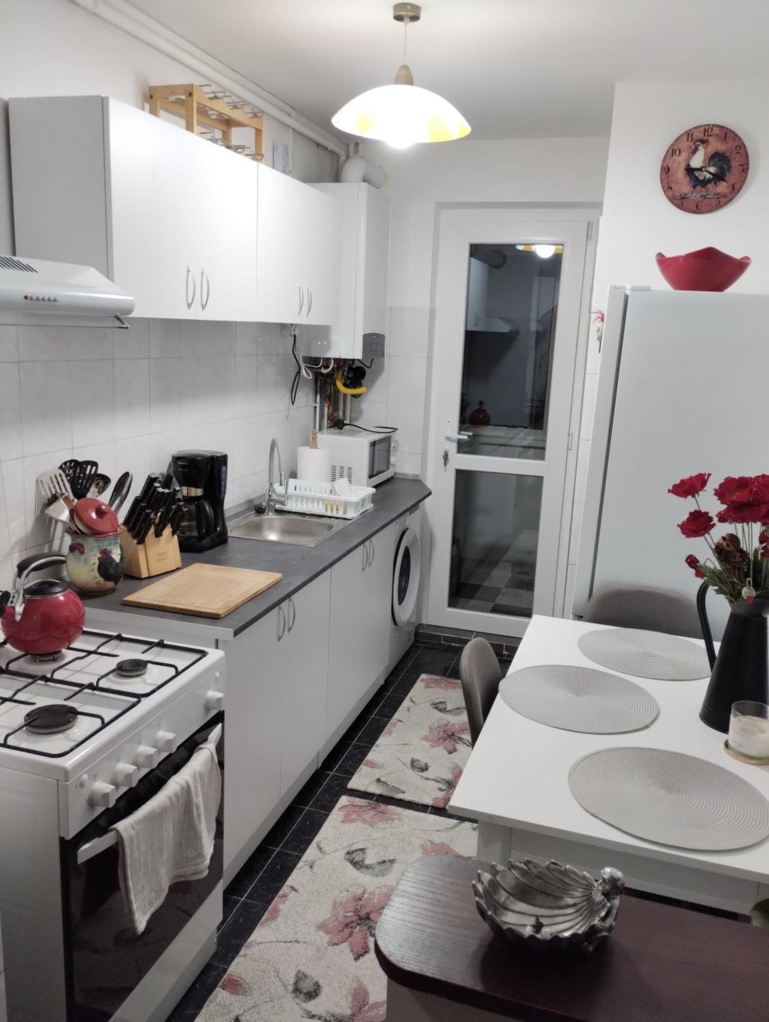 Cri'a Apartament *